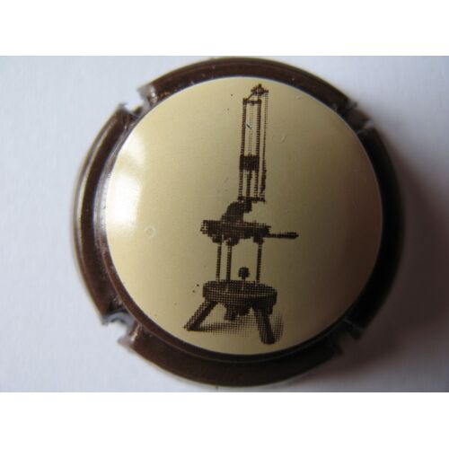 Capsule De Champagne Générique : Machine À Boucher