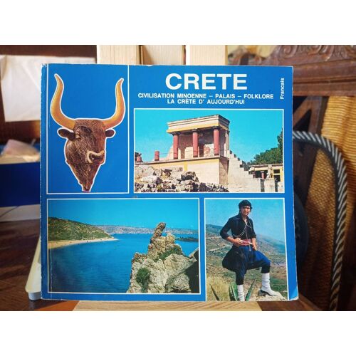 Crète. Civilisation Minoenne. Palais. Folklore. La Crète D'aujourd'hui