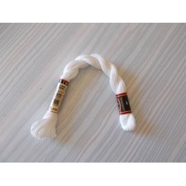 Coton Perlé Blanc (25m) N° 5