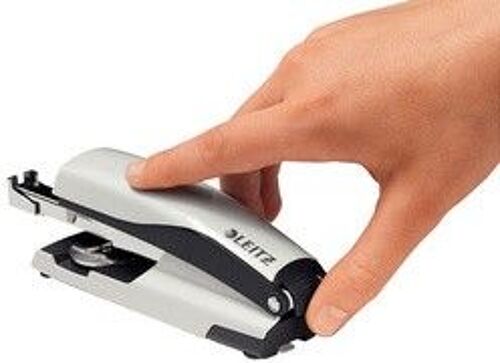 Leitz Agrafeuse A Plat 5523,Capacit¿: 40 Feuilles, Noir