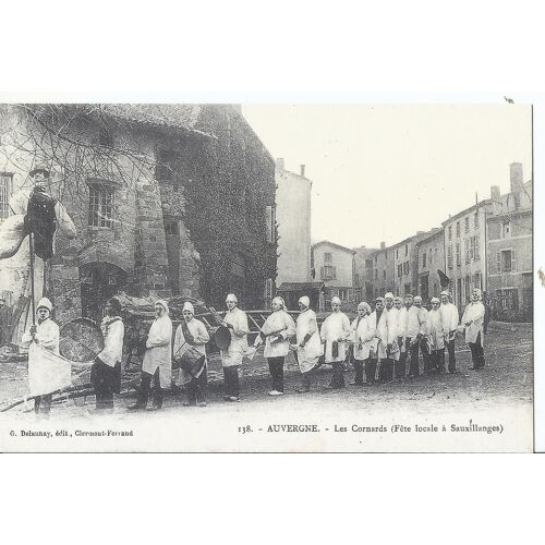 Auvergne - Les Cornards (Fête Locale À Sauxillanges)
