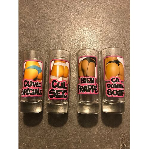 Lot De 4 Verres Shooter Femmes Nues ( Bien Frappée, Ça Donne Soif, Cuvée Spécial ,Cul Sec..) 