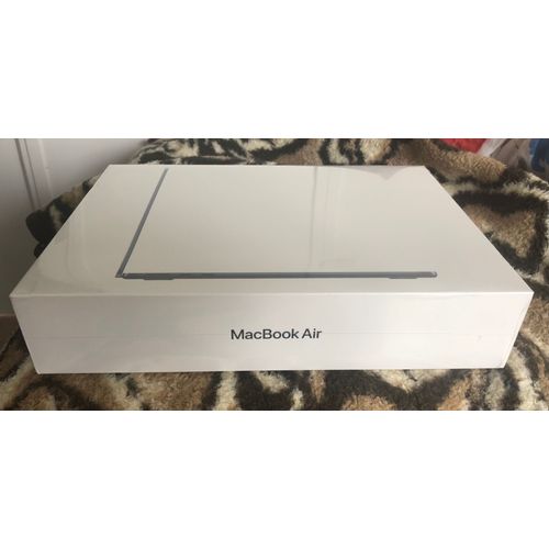 Apple Macbook air M2 Minuit 13.6" - Ram 8 Go - SSD 256 Go