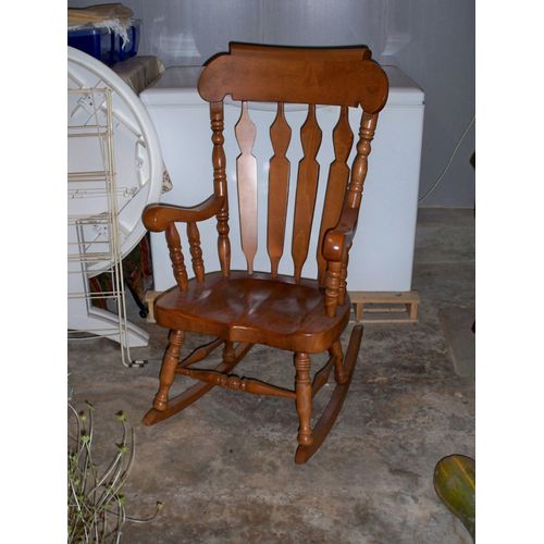 Rocking Chair En Bois Massif