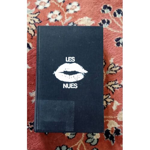Les Lèvres Nues