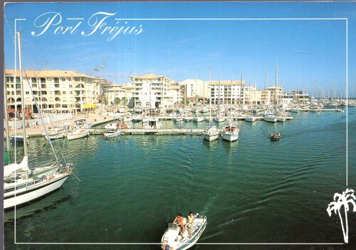 Carte Postale De Fréjus (Var) Vue Générale Du Nouveau Port