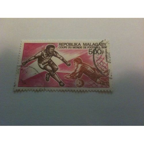 Timbre De Poste Aérienne Coupe Du Monde De Football 1974 République Malagasy