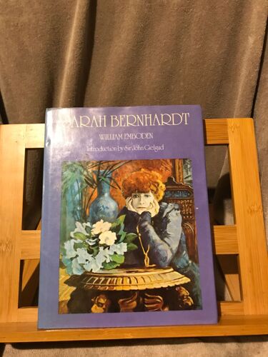 William Emboden Sarah Bernhardt Sir John Gielgud Macmillian 1975