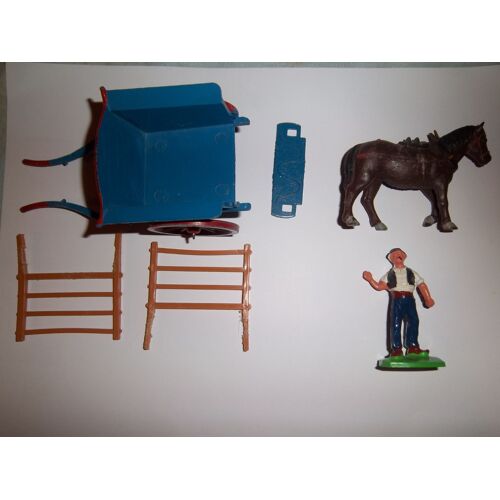 Britains N° 9505 : Tombereau-Charrette Avec Cheval Et Charretier (Pas D'origine) [Tumbrel Cart With Horse And Not Of Origin Carter]