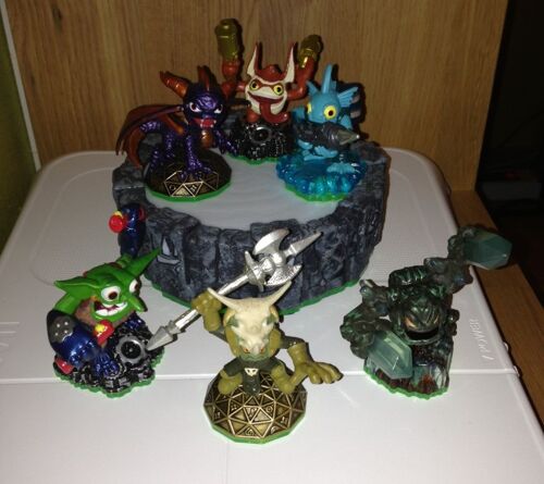 Jeu Wii Skylanders + Figurines