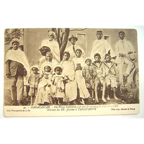 Cpa Madagascar, Cathéchiste, Jésuites, Tananarive 1929,Non Écrite.