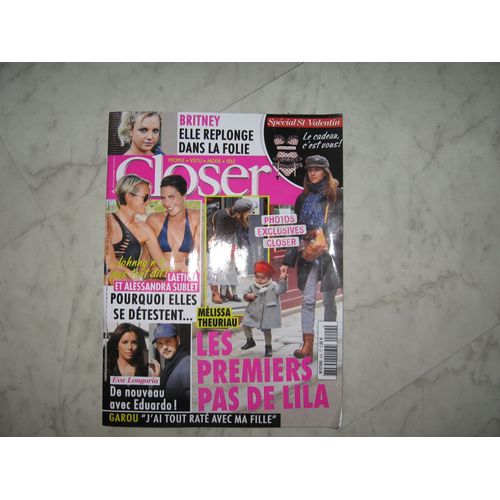 Closer 400 : Photos Exclusives Closer Les Premiers Pas De Lila