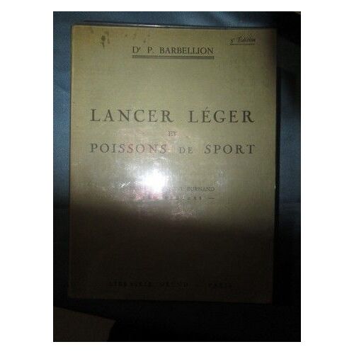 Lancer Léger Et Poissons De Sport