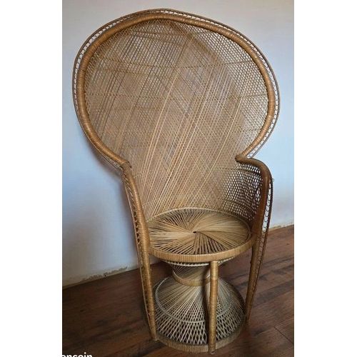 Grand Fauteuil Vintage Emmanuelle Vers 1970 Osier Rotin