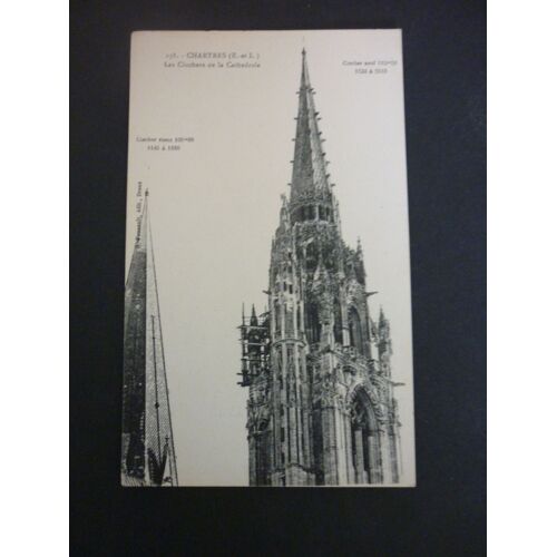 Chartres , Les Clochers De La Cathédrale