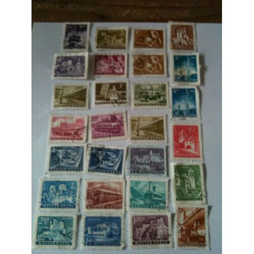 Lot De 27 Timbres Monuments, Technologie Et Travail Hongrie Années 60