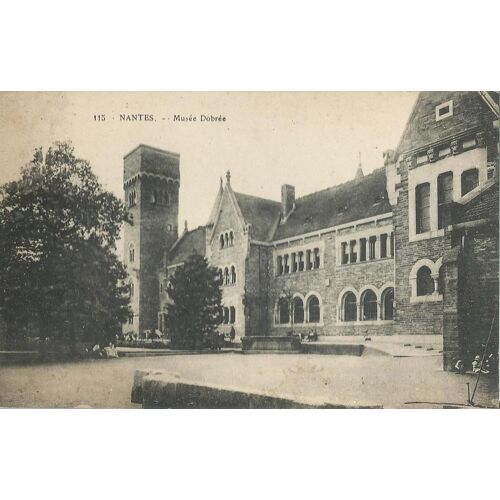 Nantes - Musée Dobrée 1910