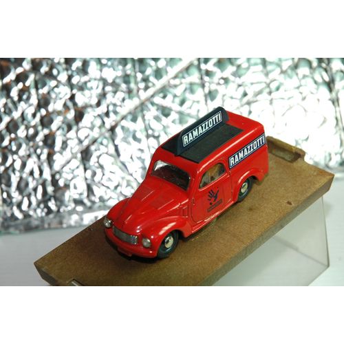 Fiat 600 Ramazzotti-Brumm