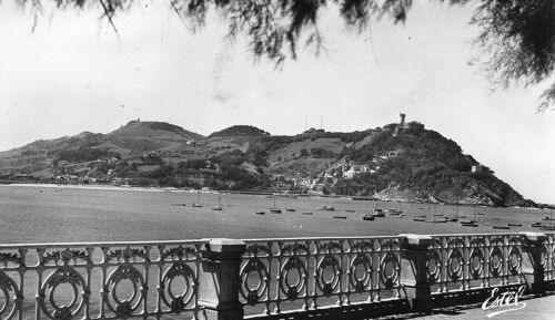 Cpa - Ponts - Frontieres - San Sebastian La Baie Dela Concha - Pont International Hendaye