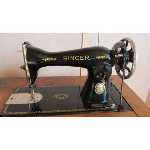 MACHINE à COUDRE  SINGER ANCIENNE
