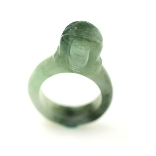 64,30 Cts Bague Tortue Sculpte Jadeite. A. Taille 61 Birmanie.