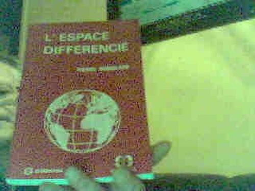 L'espace Différencié - Introduction À Une Géotaxinomie
