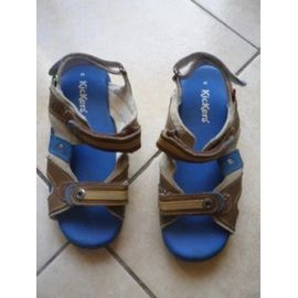 Sandales - Nu Pieds Enfants Kickers Taille 33.