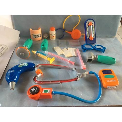 Déguisement Infirmier /Docteur + Trousse Infirmier / Docteur