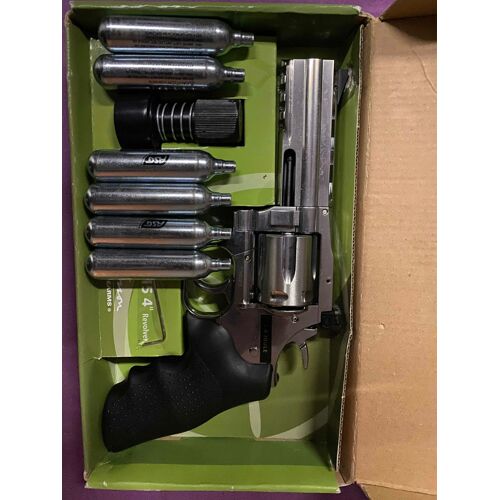 Dan Wesson 715 - 4 Revolver 1.6 Joule Chrome