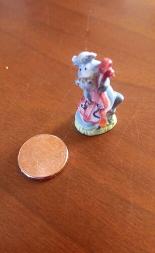 Feve Vache Et Violoncelle Bleuette Du Nord Musique Ref T14