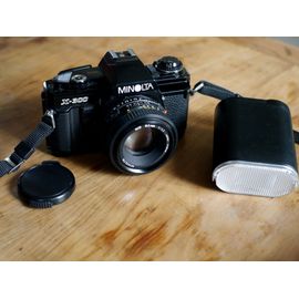 Minolta X300 & 50mm 1.7 + Flash (X-300)