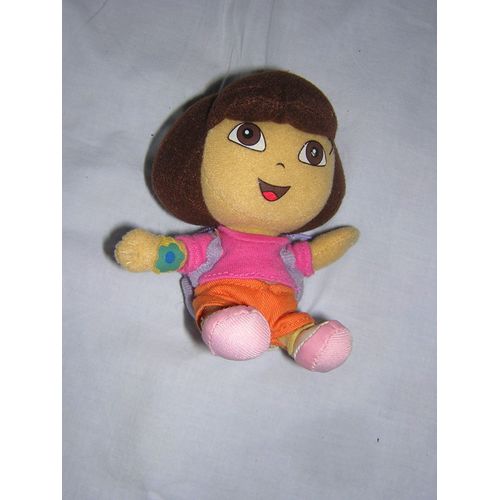 Poupée Dora Et Son Sac À Dos À Suspendre 14 Cm.