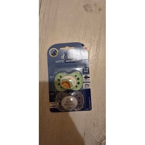 Lot De 2 Sucettes Anatomiques Dodie