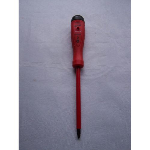 TOURNEVIS ELECTRITIEN ISOLE 1000 V POZIDRIV 2 BOST