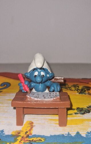 Figurine Schtroumpf À L'école 