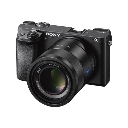 Sony a6300 ILCE-6300M - Appareil photo num?rique - sans miroir - 24.2 MP - APS-C - 4K / 30 pi/s - 7.5x zoom optique objectif E 18-135 mm OSS - Wi-Fi, NFC - noir
