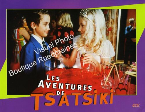 Les Aventures De Tsatsiki - Tsatsiki, Morsan Och Polisen : Jeu De 6 Photos D'exploitation Cinématographique - Format 21x27,5 Cm - De Ella Lemhagen Avec George Nakas, Sam Kessel, Samuel Haus - 1999