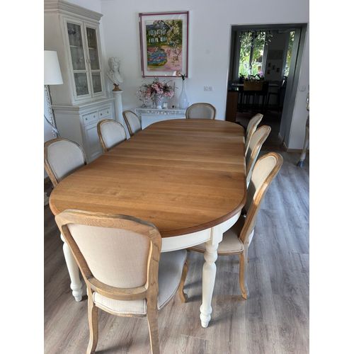 Vends Table Salle A Manger (Extensible) 6 À 12 Couverts + 8 Chaises