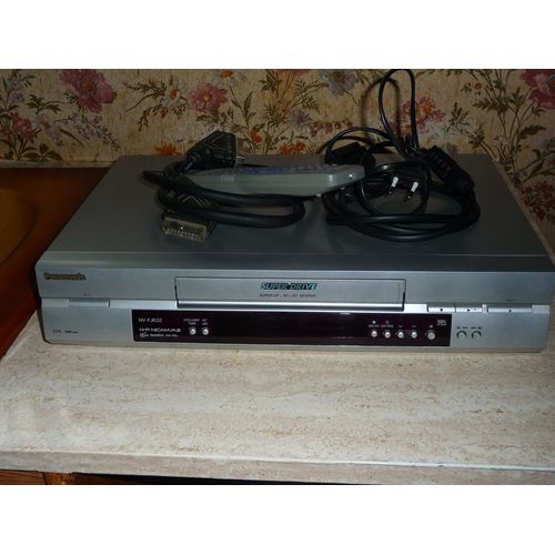 Magnétoscope Panasonic 4 têtes