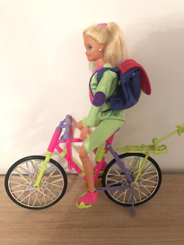 Mattel Bicyclin Barbie Vintage 1993 - Biking Barbie - Barbie Cycliste