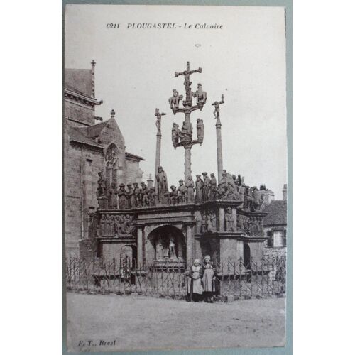 Plougastel Le Calvaire