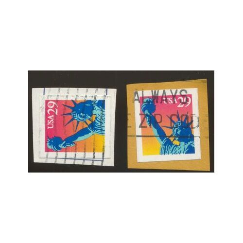 Timbre U S A, Statue De La Liberté, U S A 29 Oblitéré (2 Timbres)