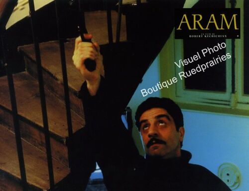 Aram : Jeu De 6 Photos D'exploitation Cinématographique - Format 21x27,5 Cm - De Robert Kéchichian Avec Simon Abkarian, Lubna Azabal, Mathieu Demy, Serge Avédikian - 2002