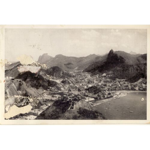 Rio De Janeiro, Panorama De Botafogo Avec Le Corcovado Et Les Deux Frères Au Fond