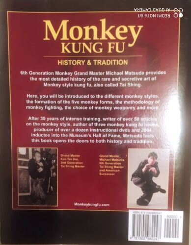 Monkey Kung Fu, Livre Résumant L'histoire Et L'origine De Cette Art Martiale Aux Techniques Complexes Qui Vous Plongera Dans Les Mythes Et Légende De Cette Pratique.