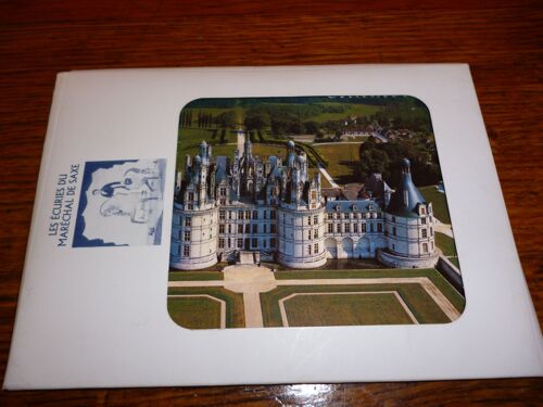 Pochette De Cartes Couleurs Des Écuries Du Maréchal De Saxe À Chambord.