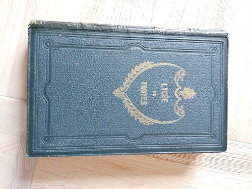 Livre Ancien De 1881. Histoire Du Général Hoche Par Émile De Bonnechose.