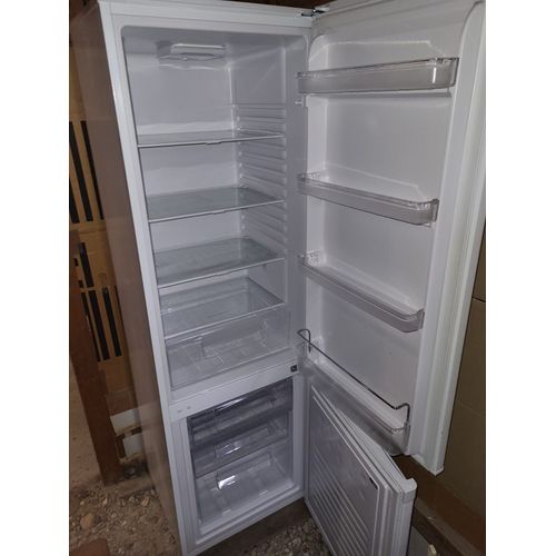 Combiné frigo congélateur