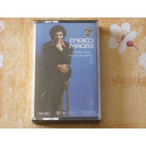 Enrico Macias - Aimez Vous Les Uns Les Autres - 1977 - Cassette Audio