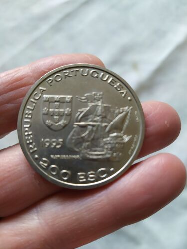 Piece De 200 Escudo En Argent